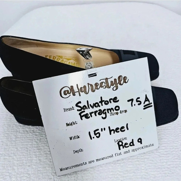 Salvatore Ferragamo 7.5 A black logo buckle granny heels​ - Picture 12 of 13